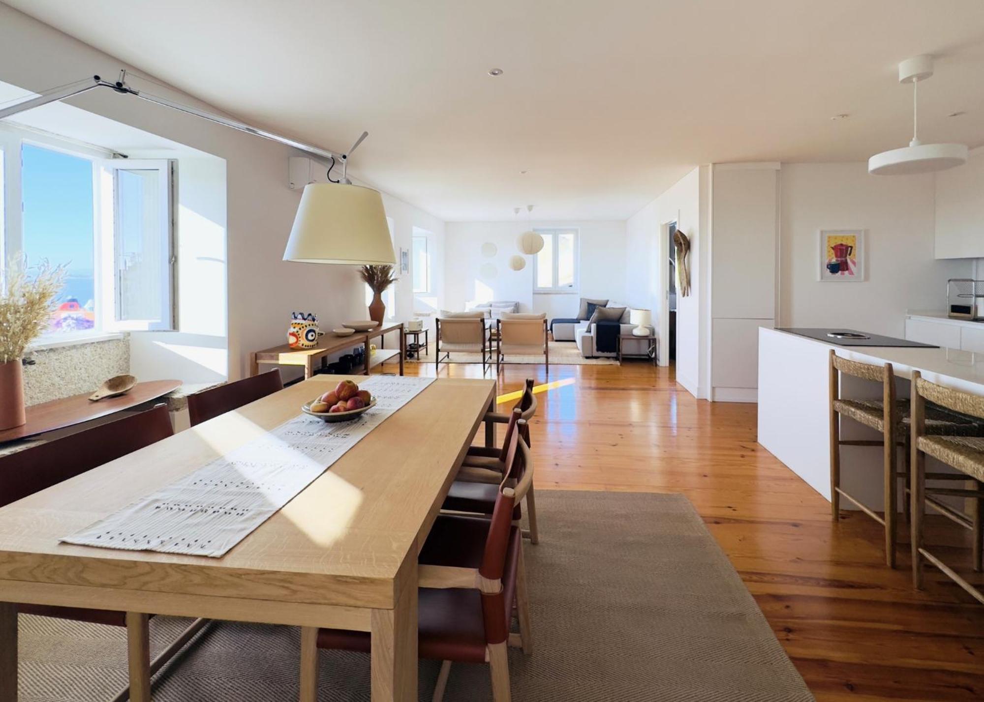 Apartment Whome Exclusive In A Prime Location With River View