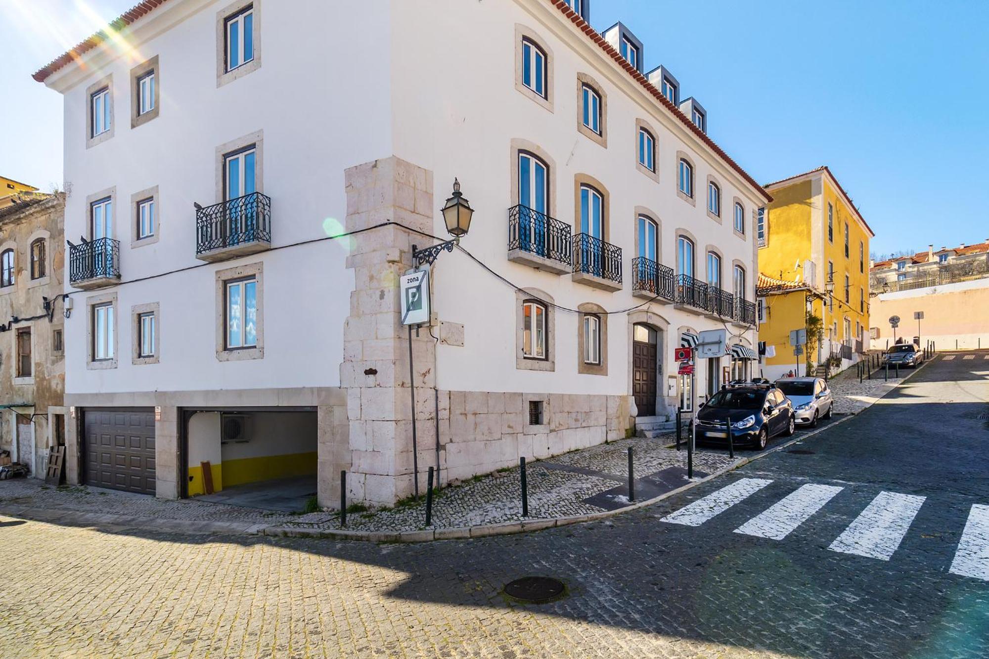 Whome Exclusive In A Prime Location With River View * Lissabon