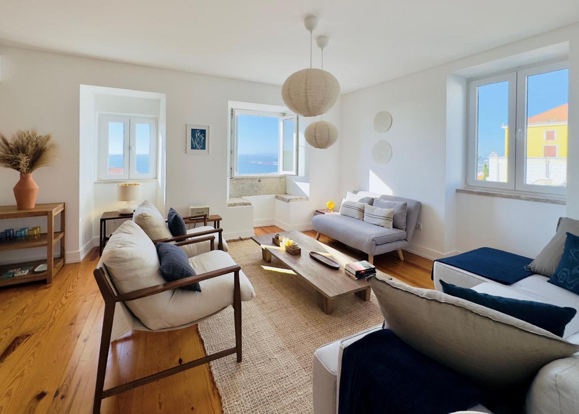 Apartment Whome Exclusive In A Prime Location With River View